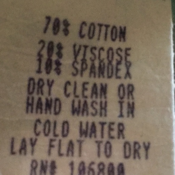 Paris 100 Tunic Top with 3/4 Sleeves - Picture 4 of 4